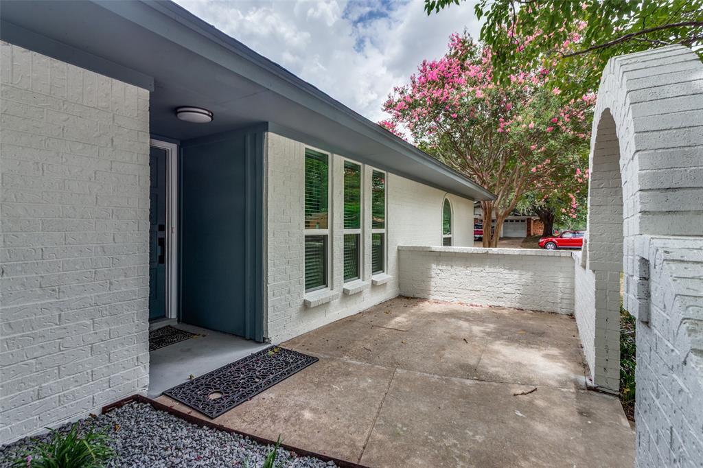 1109 Sherwood Drive