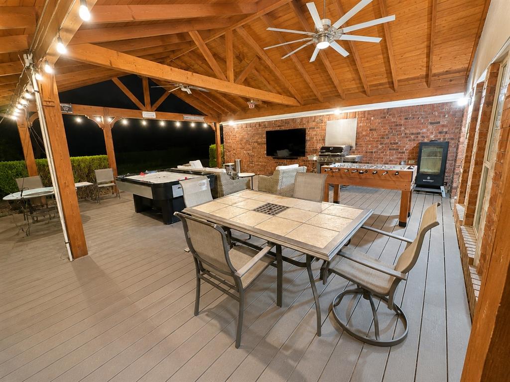 205 Thomas Drive