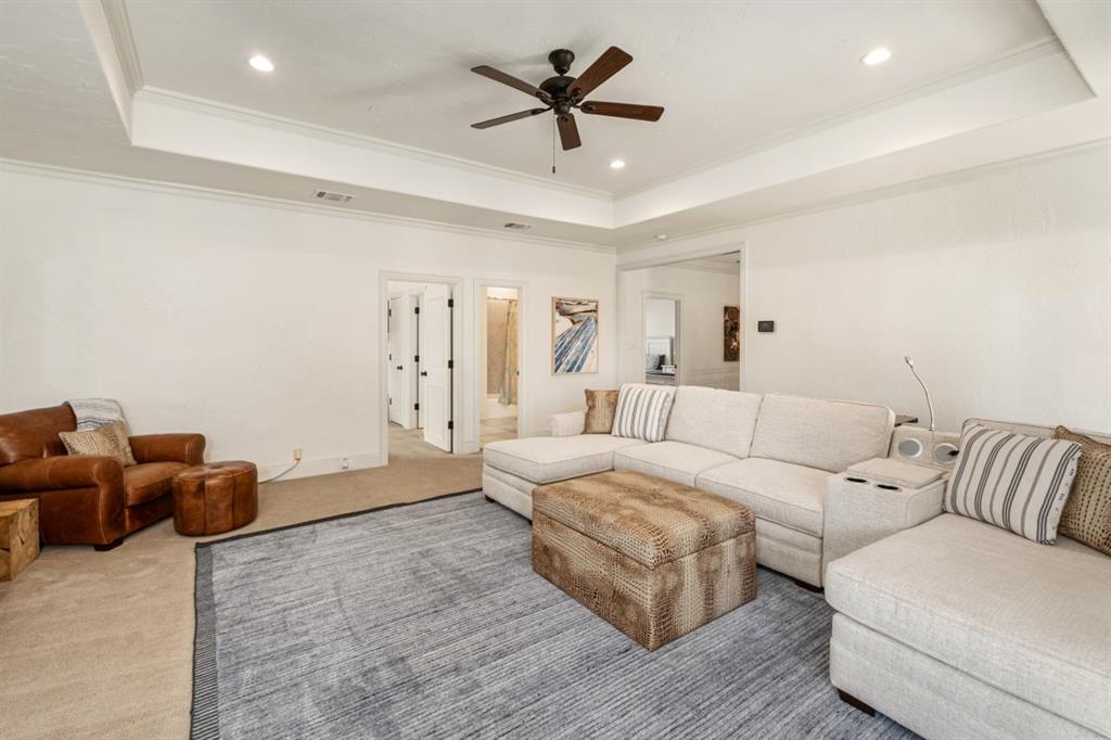 Pinnacle Club - Residential