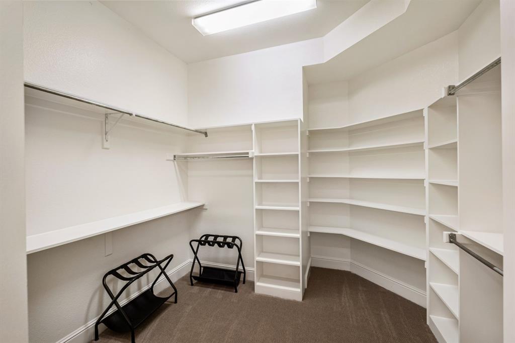 Pinnacle Club - Residential