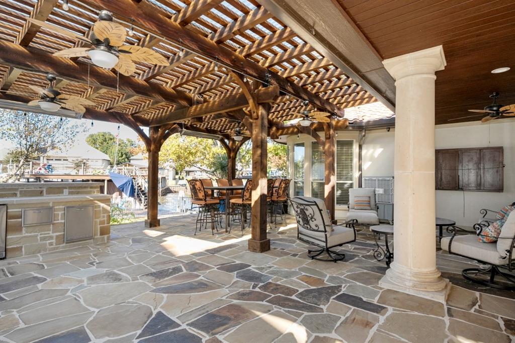 Pinnacle Club - Residential