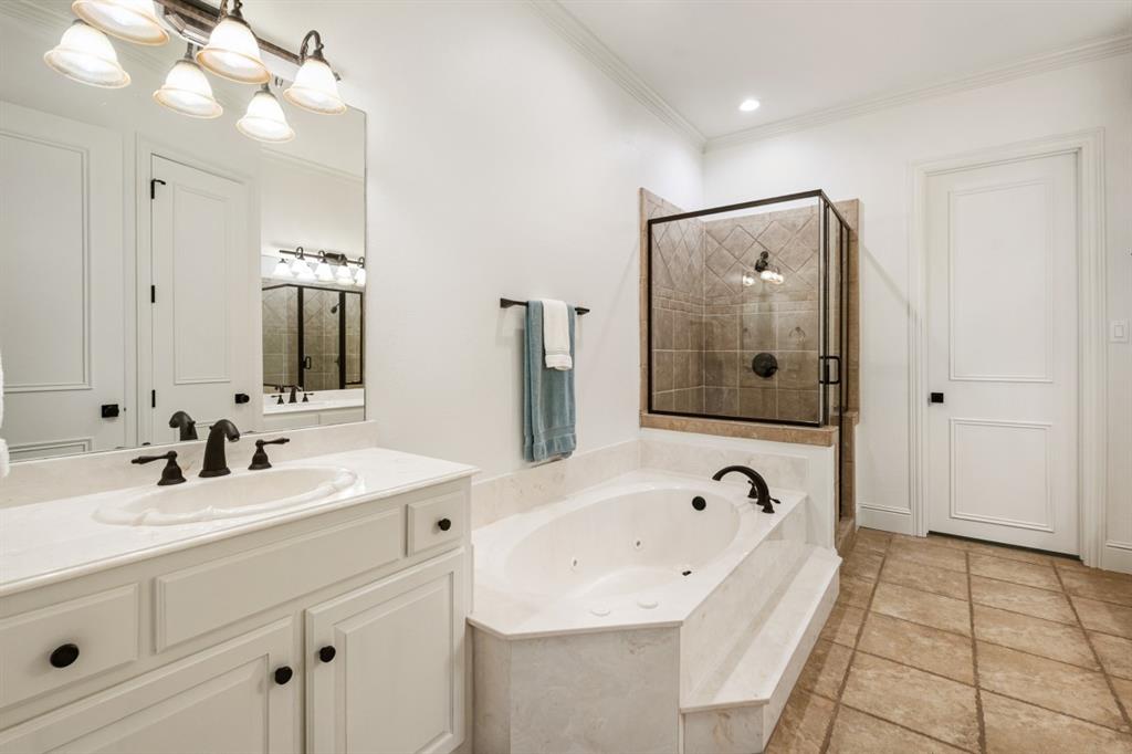 Pinnacle Club - Residential