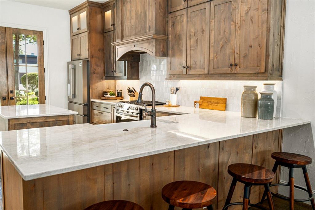 Pinnacle Club - Residential