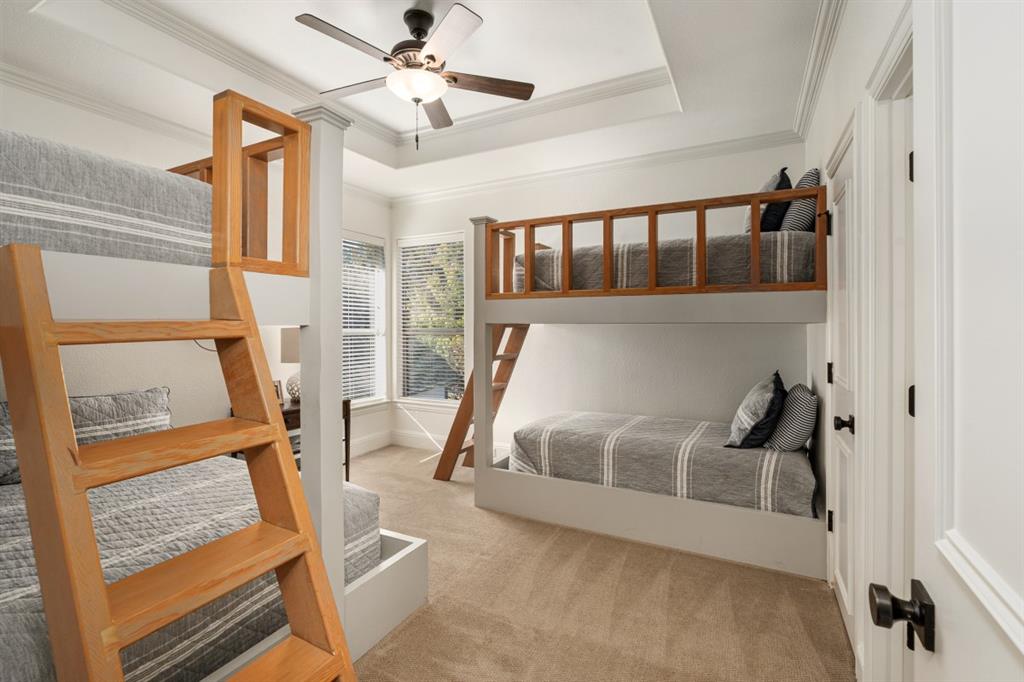 Pinnacle Club - Residential