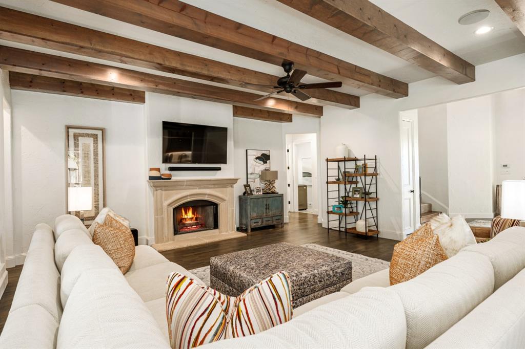 Pinnacle Club - Residential