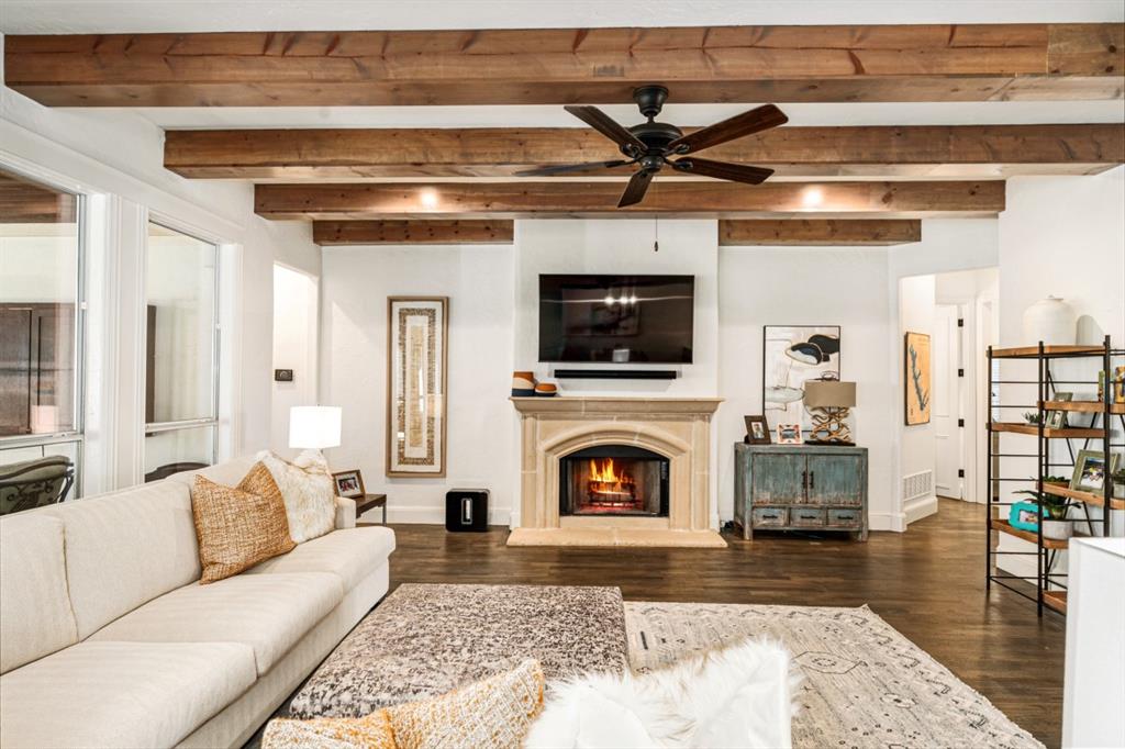 Pinnacle Club - Residential