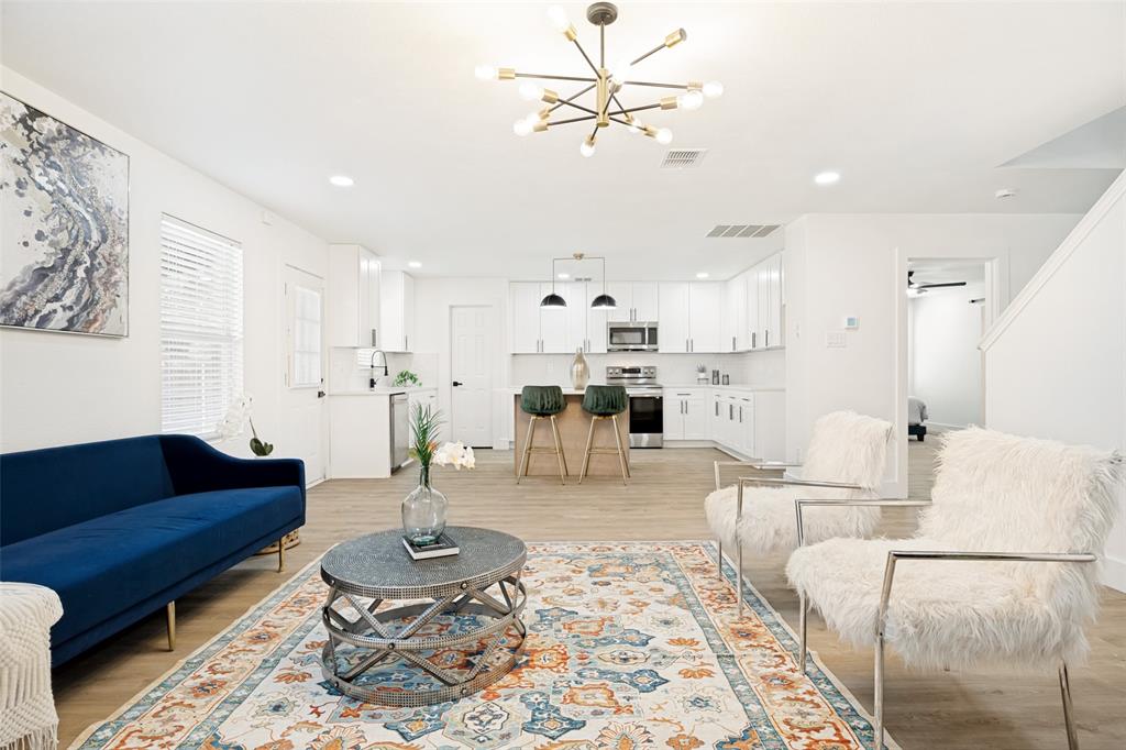 4829 Cedar Crest Drive