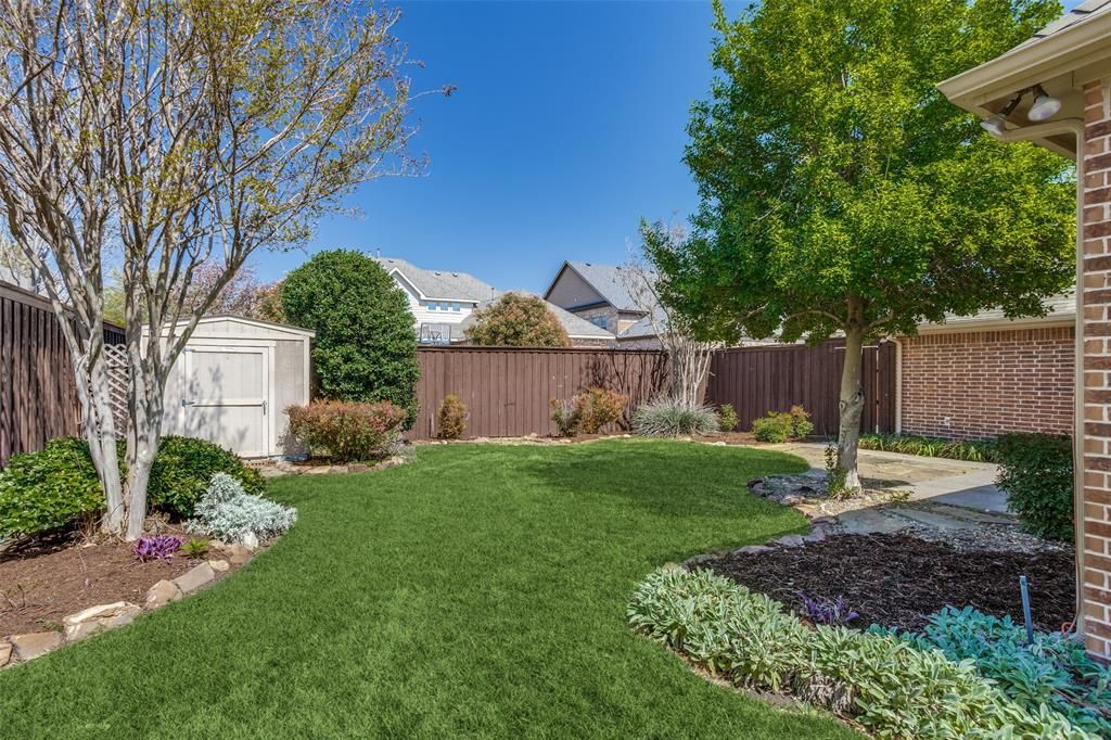 Photo of 1803 Caprock Road, Allen, TX 75002 (MLS # 21182482)