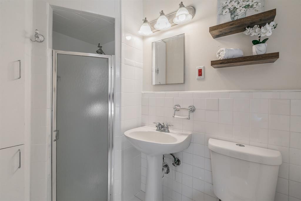 Brentwood Hills - Residential