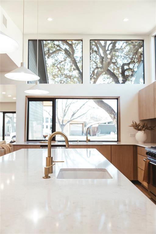 BROADVU - Residential