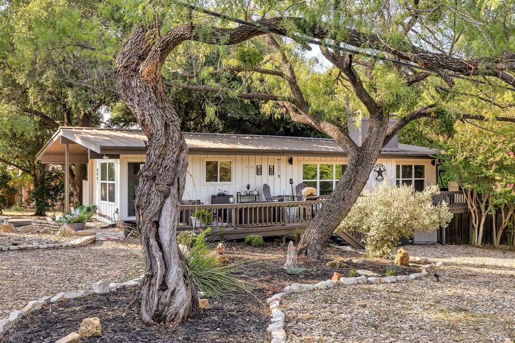 4901 Fairway Court