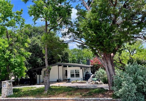 4901 Fairway Court De Cordova TX 76049