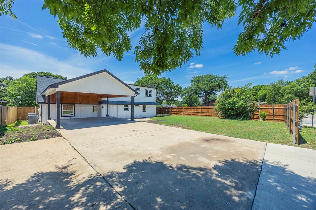 703 E Center Street E