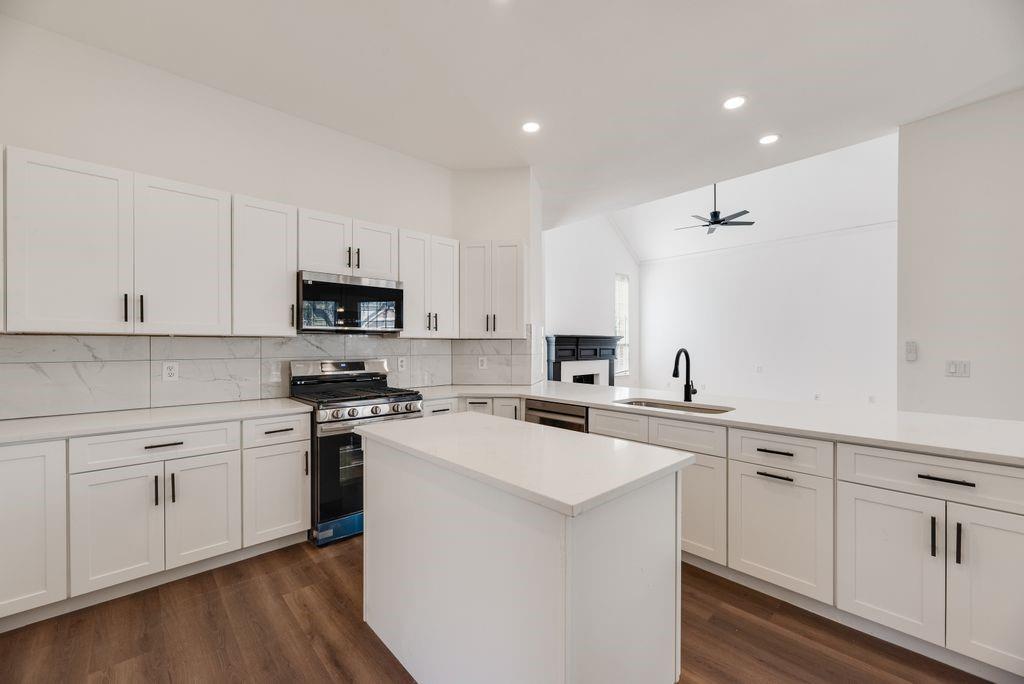 Gibbs Station Ph 02 - Residential