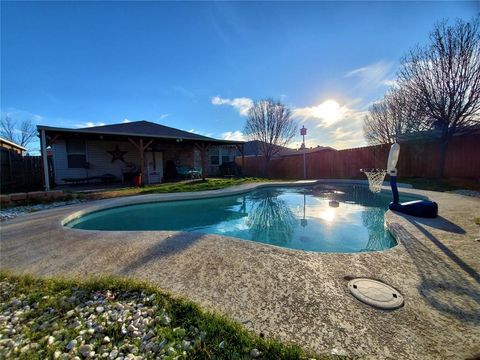 3237 Clydesdale Drive Denton TX 76210