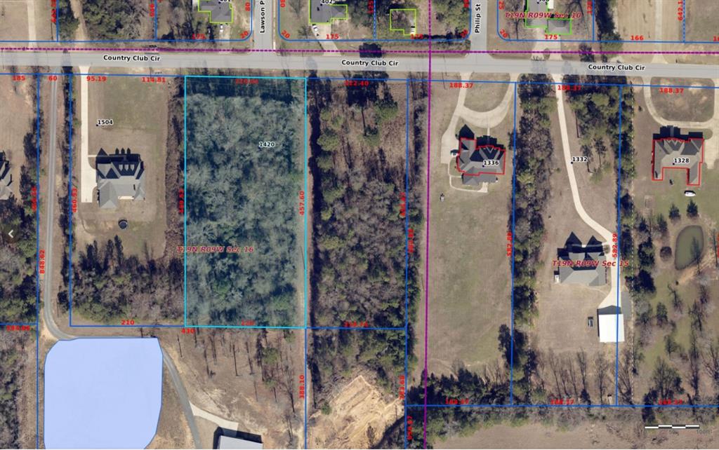 1420 Country Club Circle