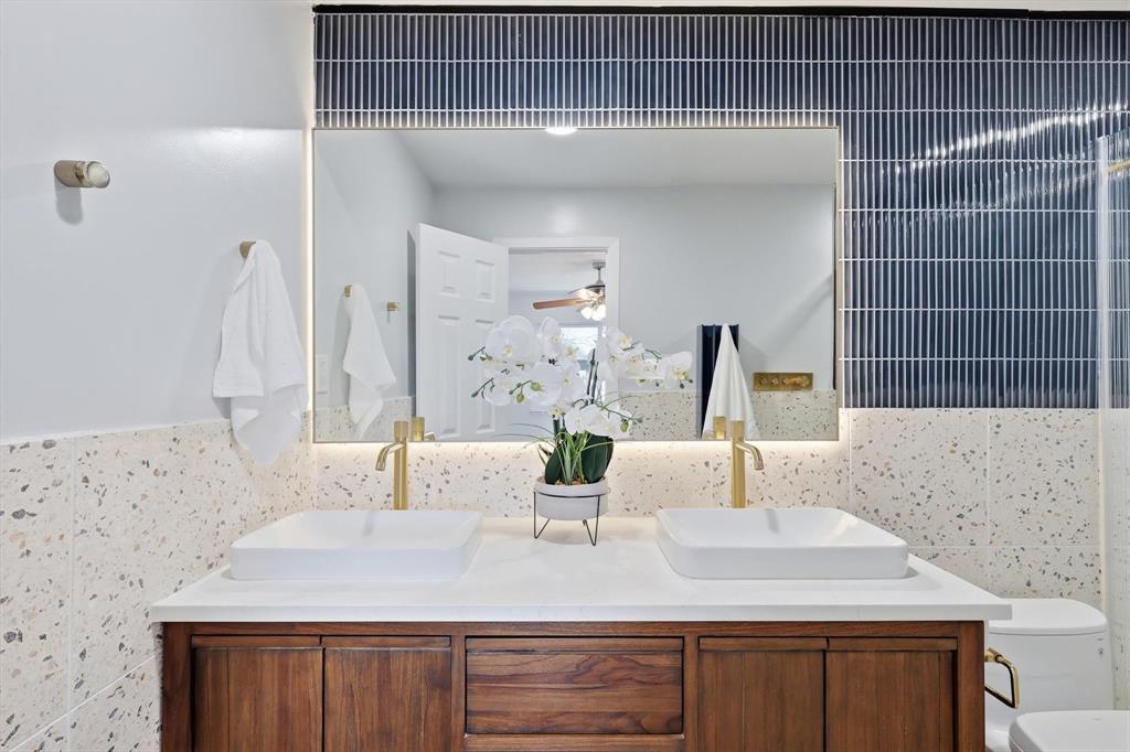 Prestonwood 01 - Residential