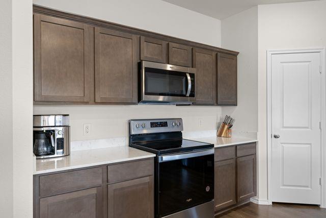 Magnolia Ph 8 - Residential