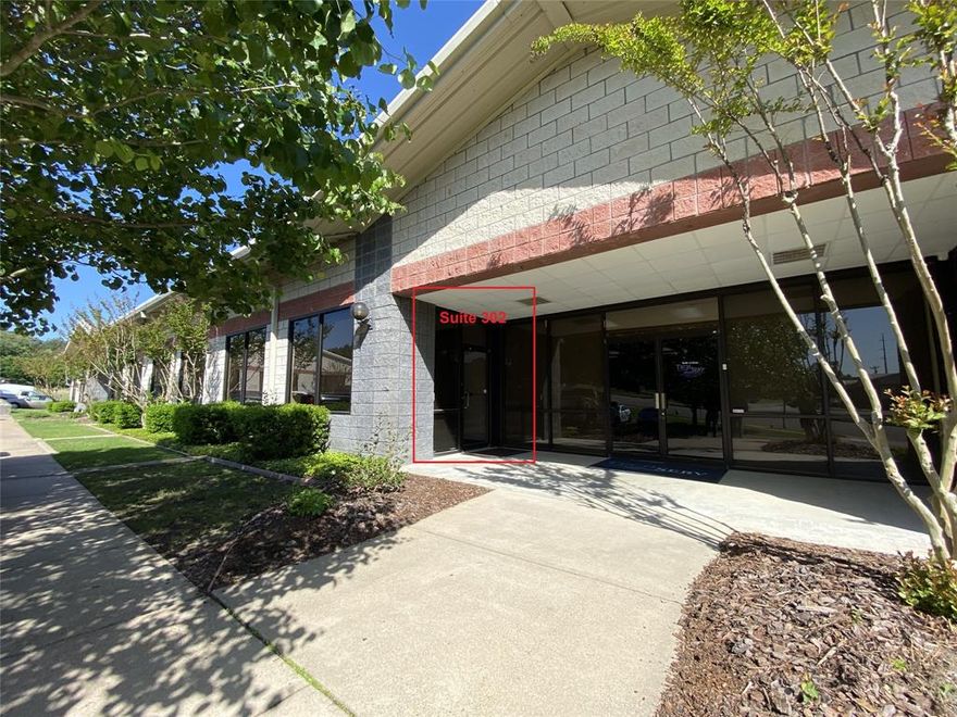 Professional office park perfect for your business' next location.  The center provides ample parking with individual exterior suite access for easy accessibility.   
• $12.00 SF per yr (NNN).  
• TIA: Negotiable. 
• Easily accessible location on the West side of the Tyler market.  
• Ample open surface parking.  
• Building and monument signage available.  
• Multiple layout and size options available - See separate listings.