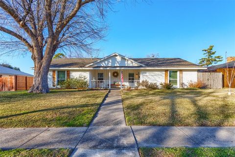 A home in Farmers Branch