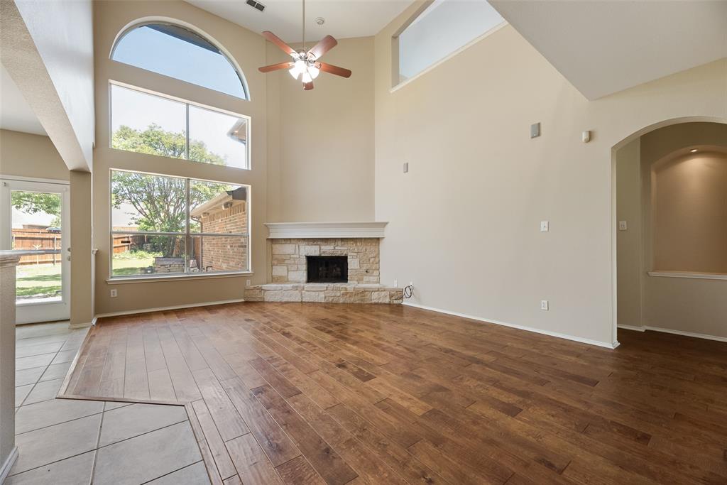 2240 Garden Crest Drive