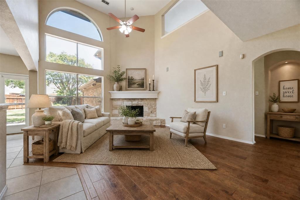 2240 Garden Crest Drive