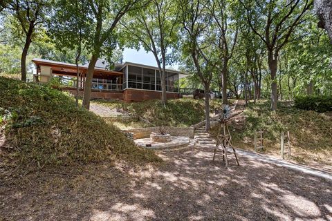 A home in Granbury