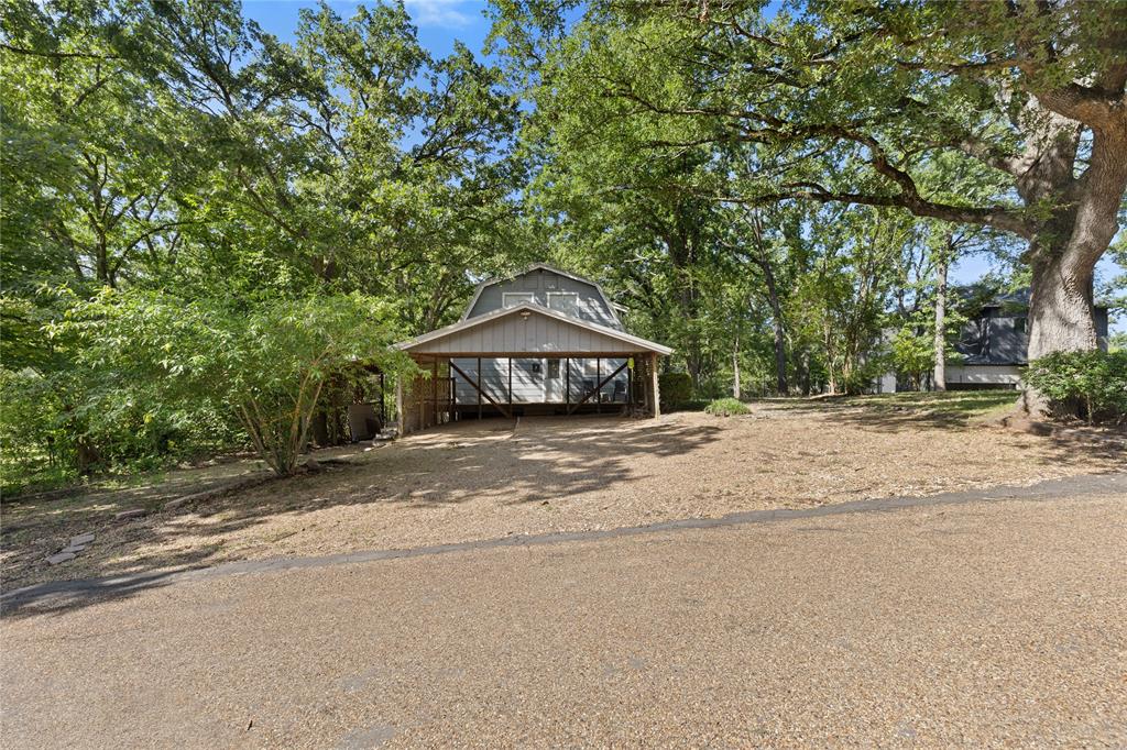 107 Nob Hill Circle