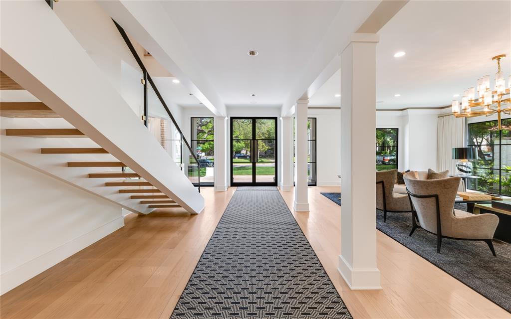 3713 Greenbrier Drive