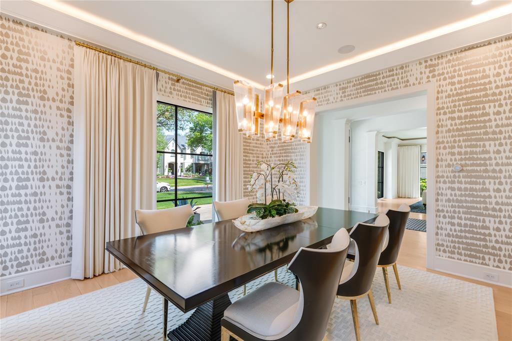 3713 Greenbrier Drive