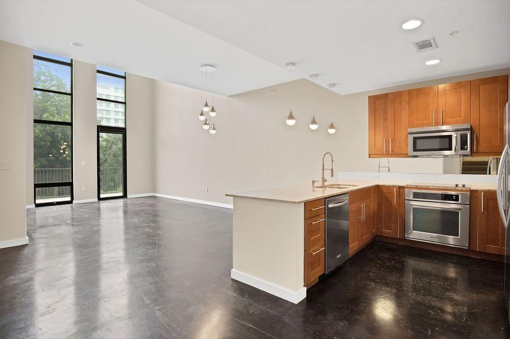 2608 Museum Way 3204