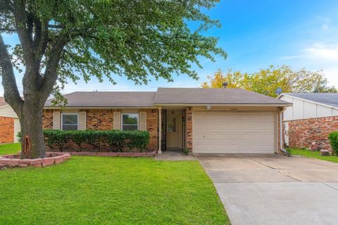 3410 Maple Lane Rowlett TX 75089