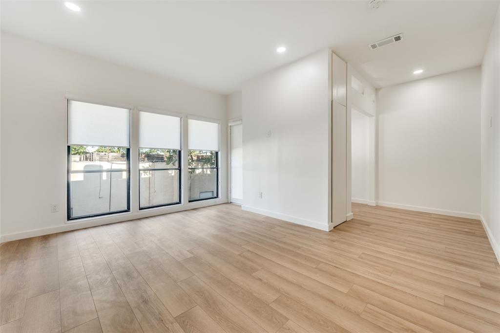 Soho Square Condos - Residential Lease