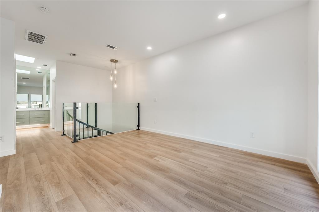 Soho Square Condos - Residential Lease