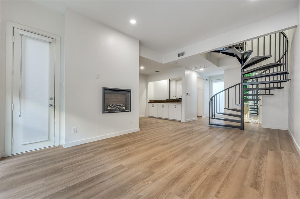 Soho Square Condos - Residential Lease