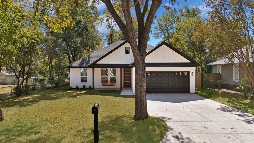 503 W Earl Street