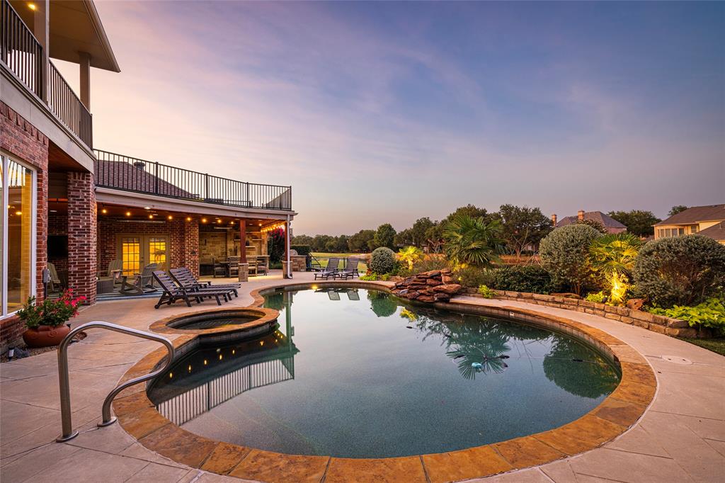 2808 Amesbury Drive