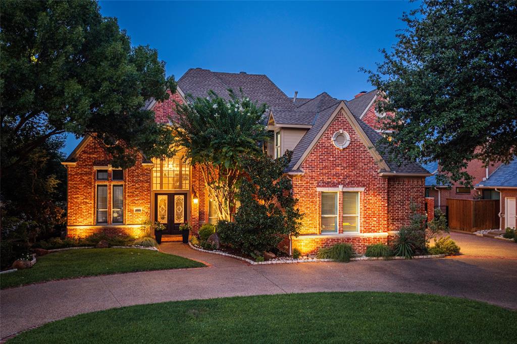 2808 Amesbury Drive