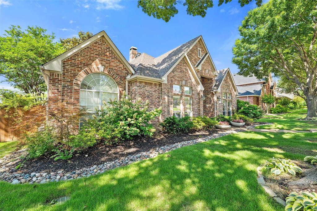 929 Blue Jay Lane