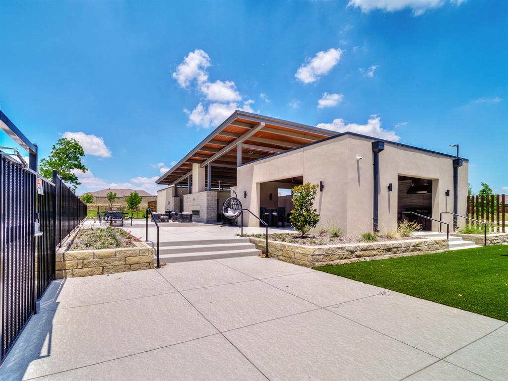 Eagle Crk Ph 2b - Residential Lease