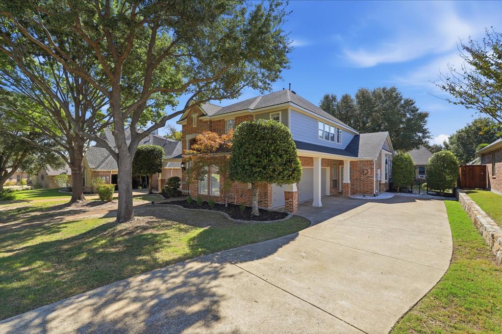 840 Trumpeter Way