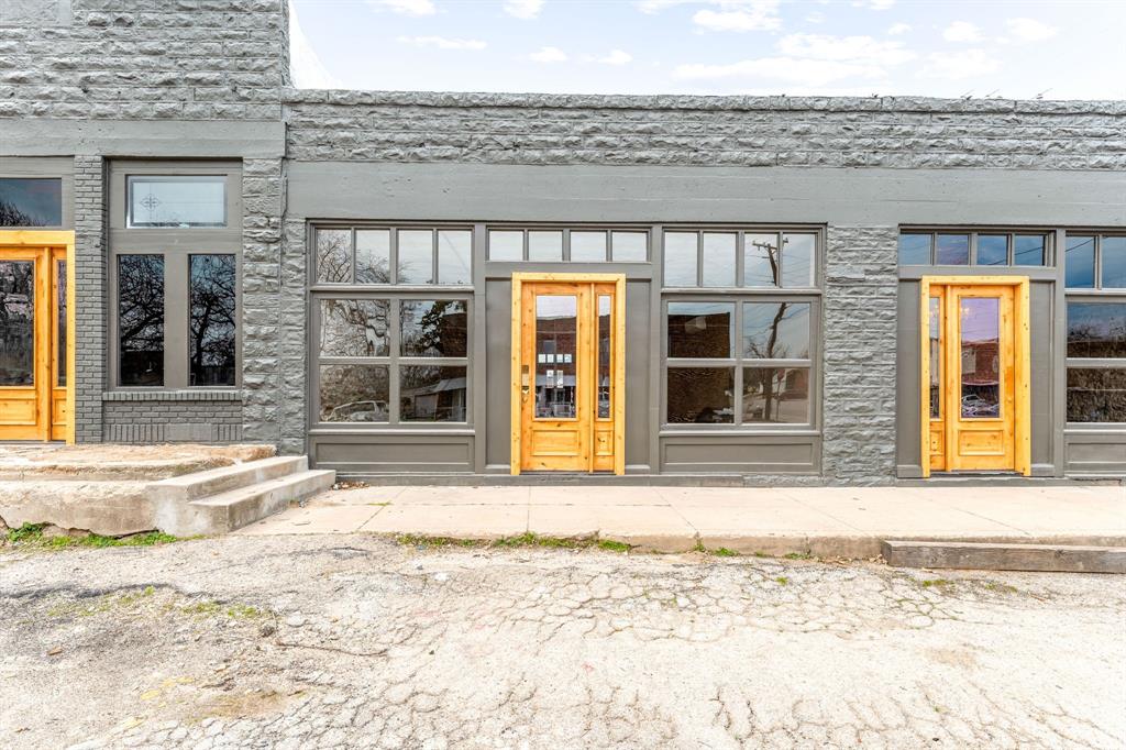 100 S Kickapoo Street 101