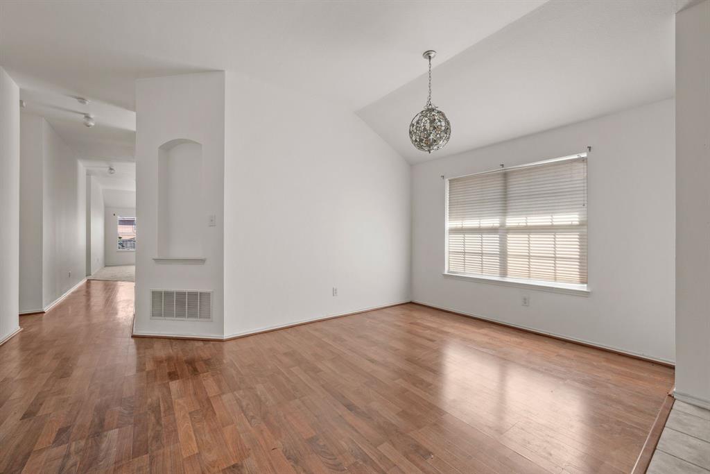 Villages Of Woodland Spgs W - Residential Lease