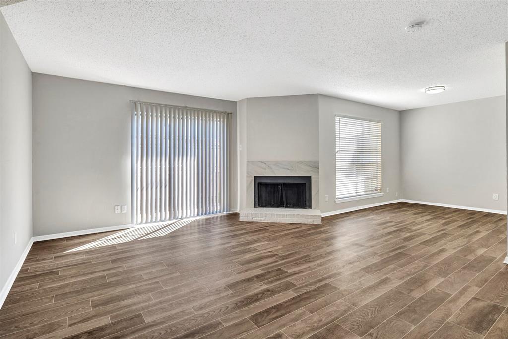 Springtree Crossing Condos - Residential