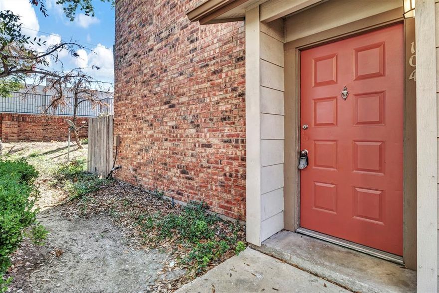 FANTASTIC OPPORTUNITY FOR INVESTOR OR FIRST TIME BUYER! This cozy condo has been tastefully renovated with fresh paint, new flooring, resurfaced countertops, updated appliances and more! The location feeds to Richardson ISD and is conveniently located to a variety of amenities with an easy commute to multiple areas of Dallas. Springtree Crossing Condos is a charming and well maintained community with 2 pools, covered parking, as well as ample overflow parking. Each building contains 4 units, and is designed with privacy in mind. Kitchen, Dining, Living & half bath downstairs, with 2 bedrooms & 2 full ensuite baths upstairs. Great location with reasonable HOA!
