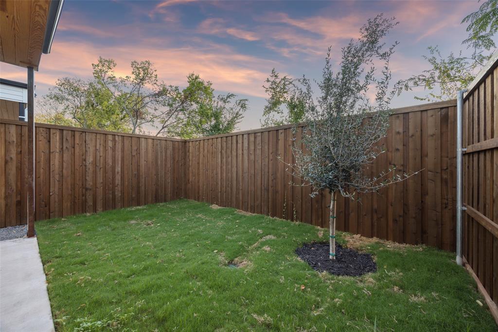 Z E Coombs West End - Residential