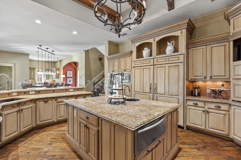 Las Lomas - Residential