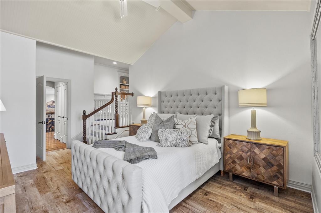 Las Lomas - Residential