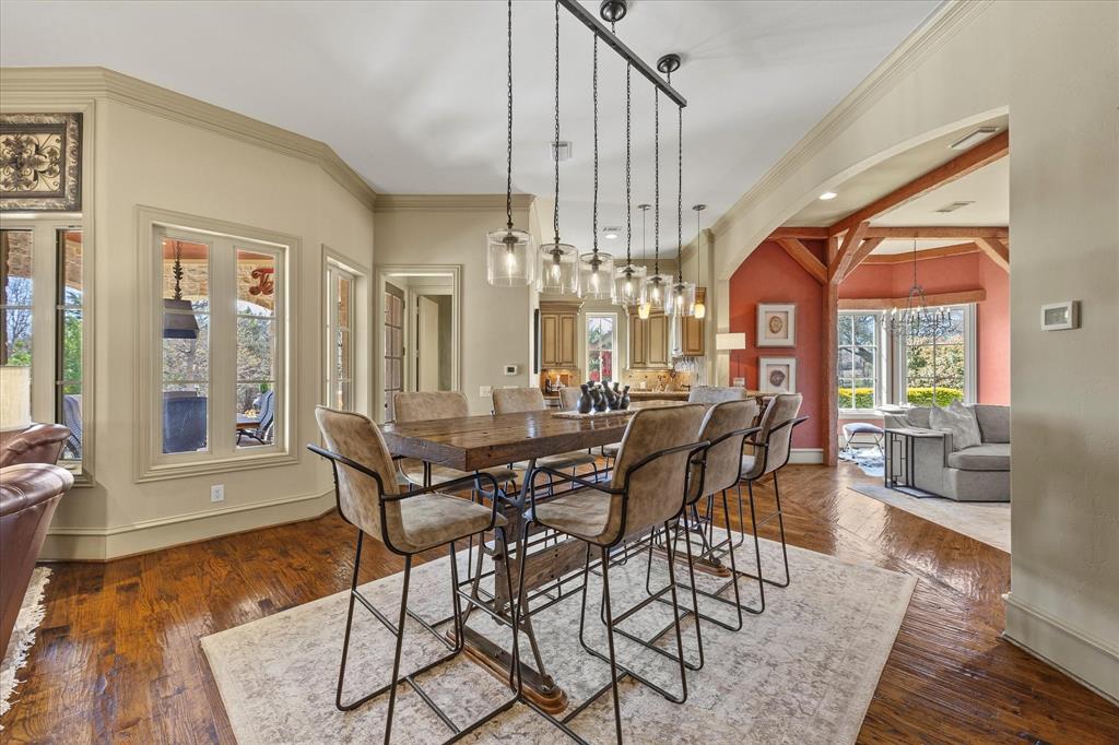 Las Lomas - Residential