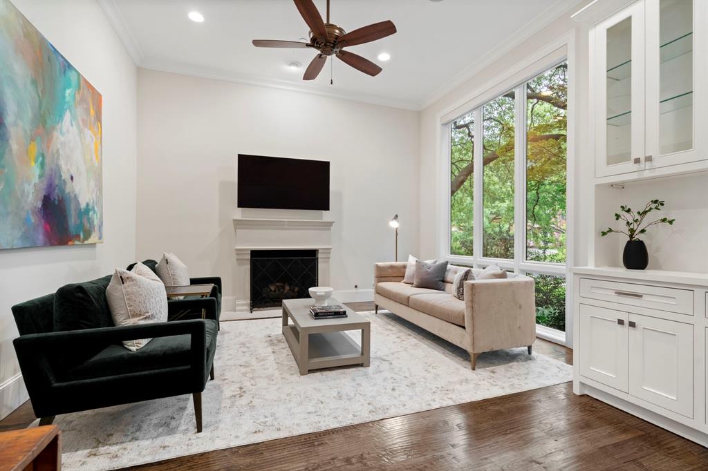 Fourth Instl in Highland Park - Residential